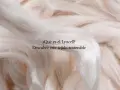 Fibras suaves y blancas de tencel lyocell, un tejido sostenible.