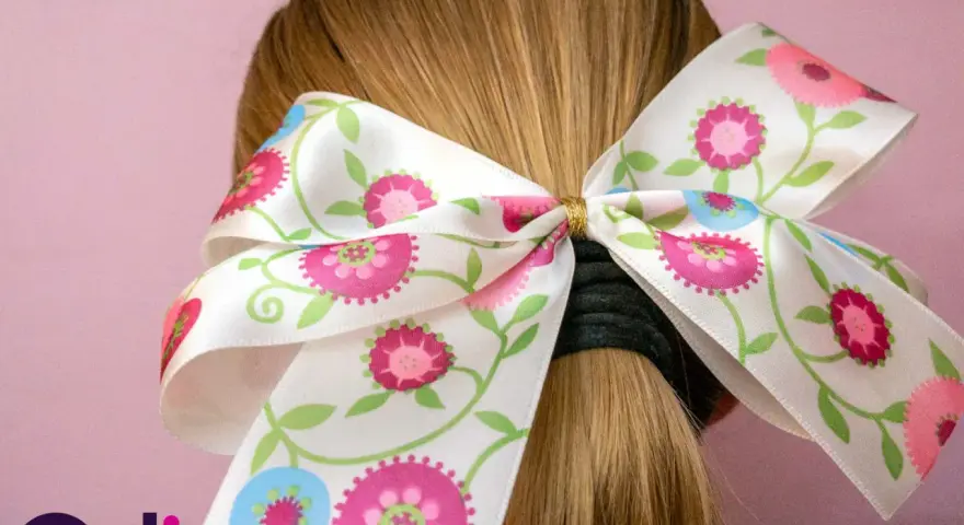 Tutorial: como hacer un lazo doble para el pelo con cinta floral. Un accesorio bonito y fácil de crear.