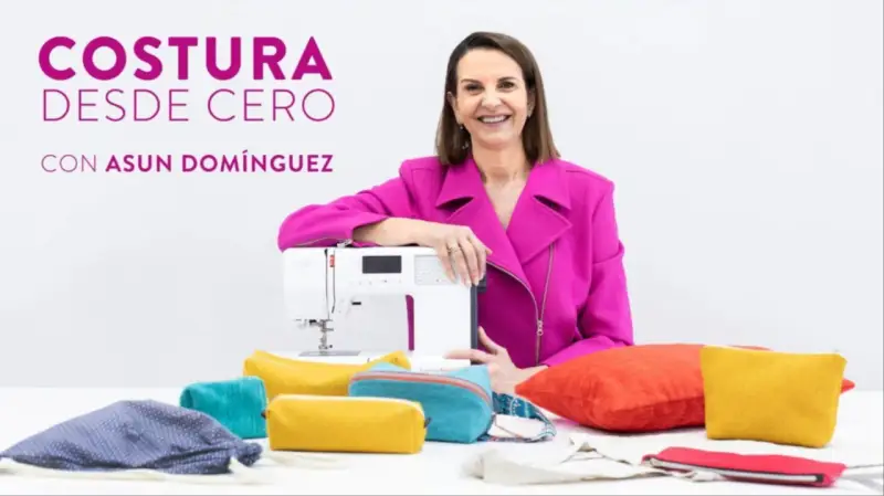 Asun Domínguez te enseña como coser desde cero. Máquina de coser y varios neceseres de tela listos para usar.